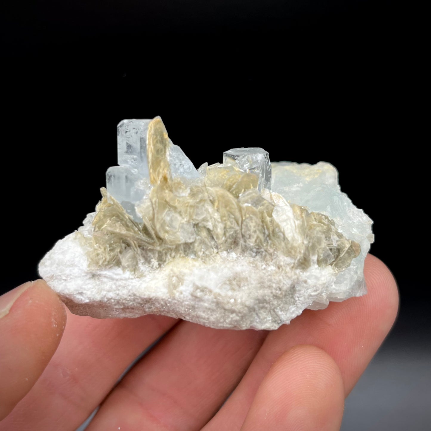 Aquamarine Specimen