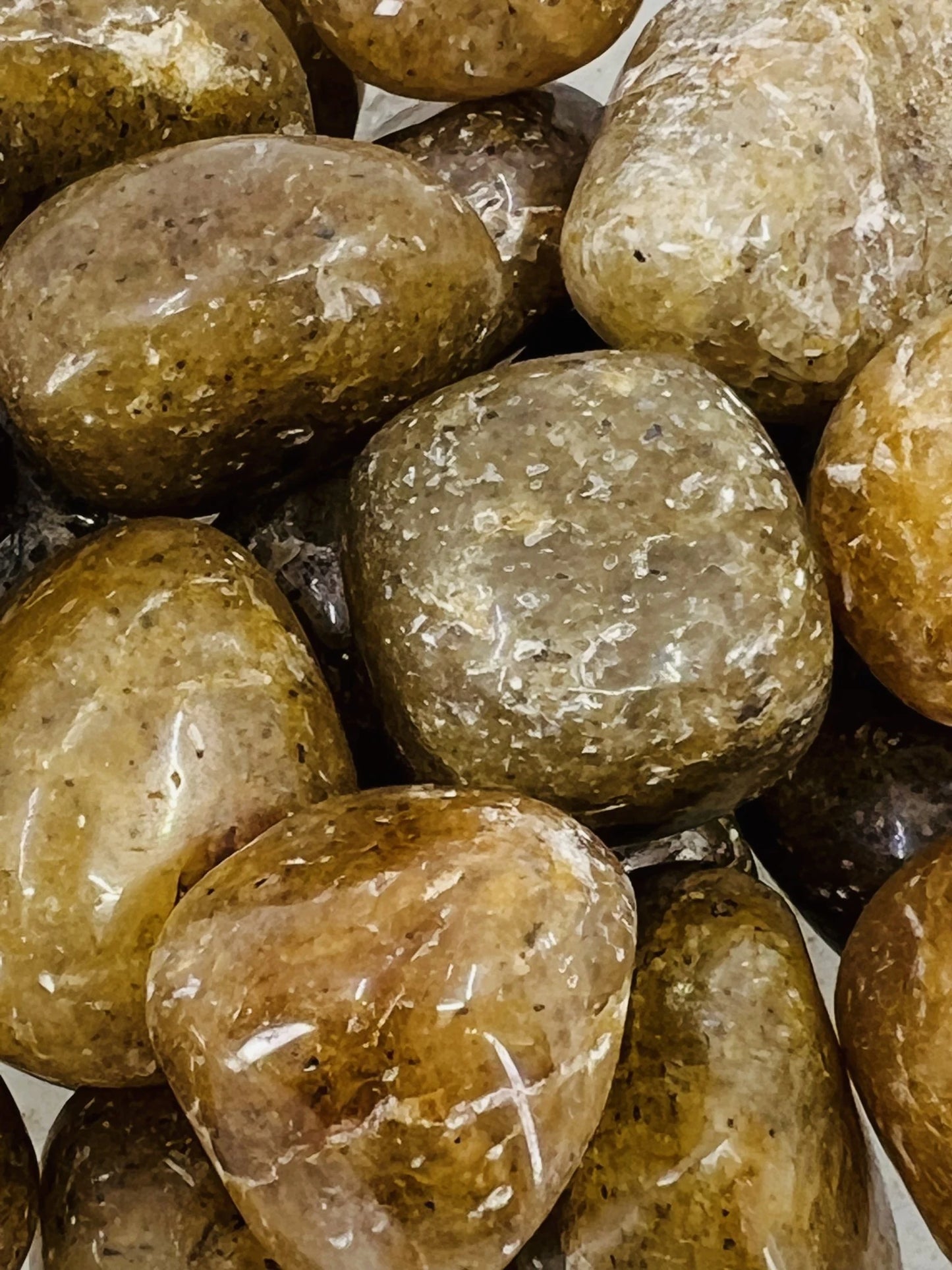 Harlequin Quartz Tumble