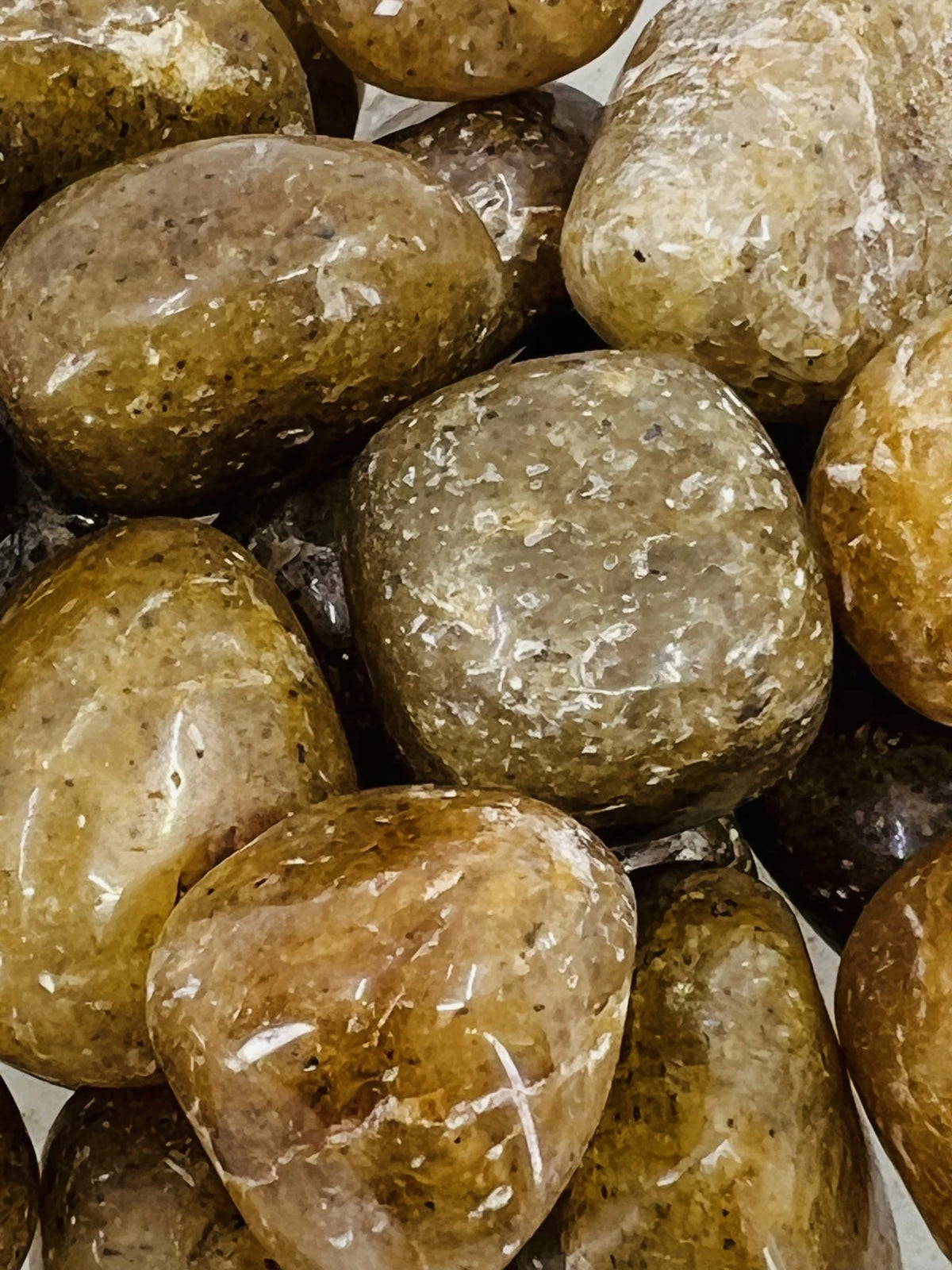 Harlequin Quartz Tumble